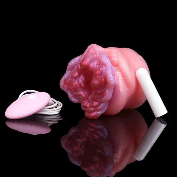 Alien Lizard Vibrating Bullet Masturbator
