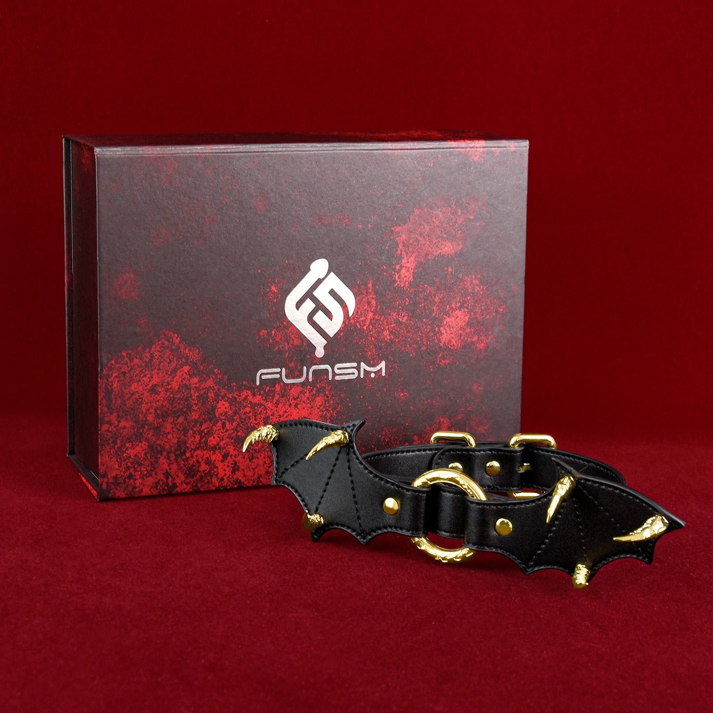 Gothic Bat Wing Leather Bondage Collar